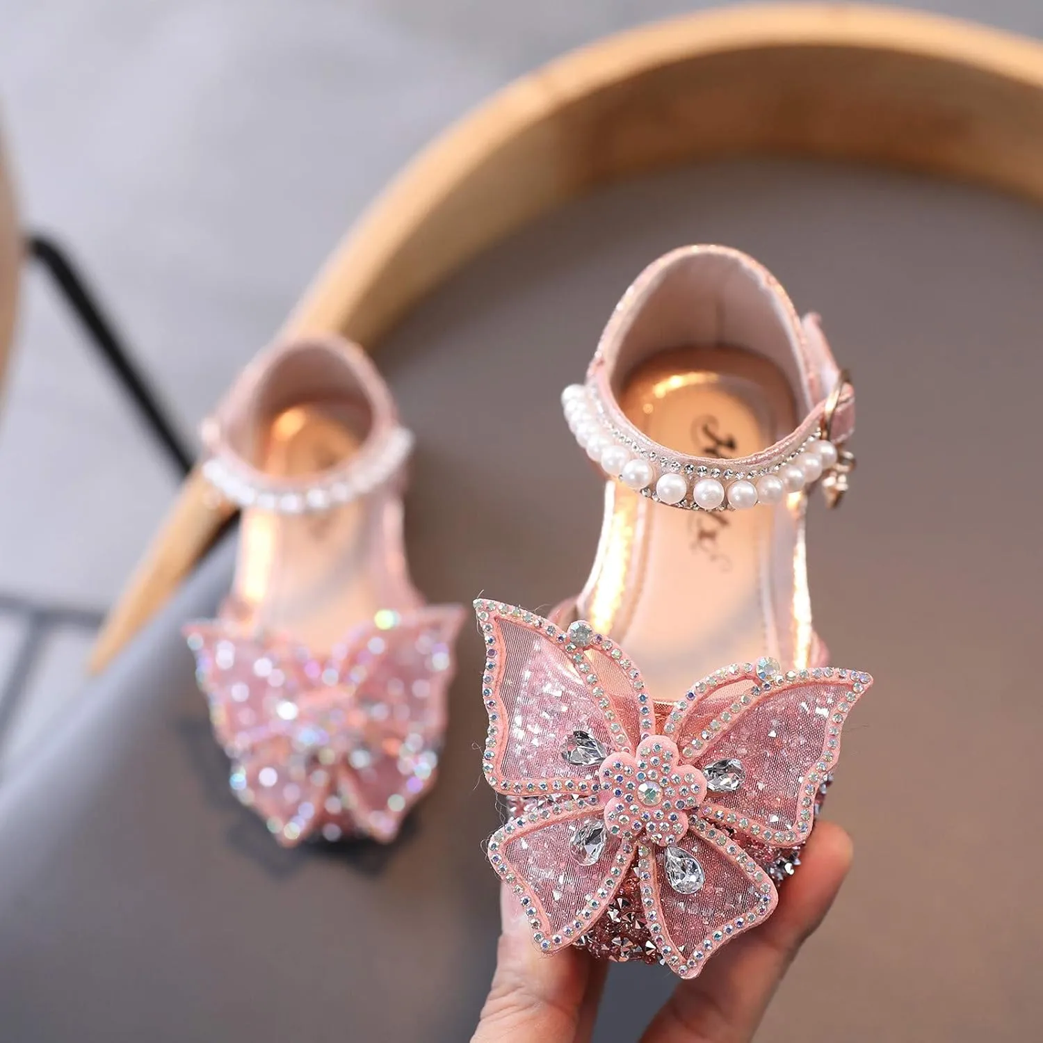 Baby Girl Solid Diamond Embellished Shoe Butterfly Hook and Loop Metal Sandals Princess Splicing Rhinestone Flats
