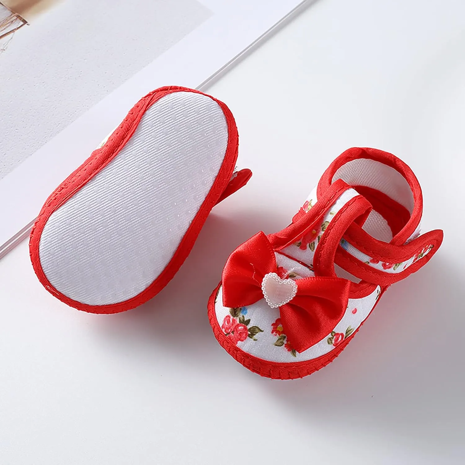 Baby Girls Soft Toddler Shoes Infant Toddler Walkers Shoes Bow Decoration Princess Shoes Sandals Flat Toddler Flip Flops