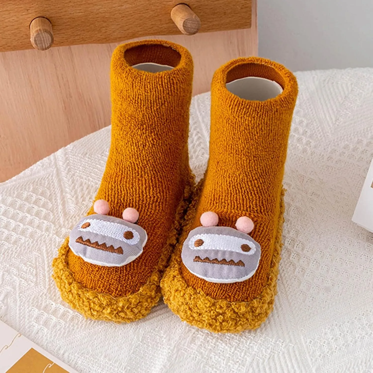 Baby Sock Shoes Ankle Non-Slip Fleece Slippers Cute Warm Soft Sole Sneakers Boys Girls First Walking Toddler Shoes