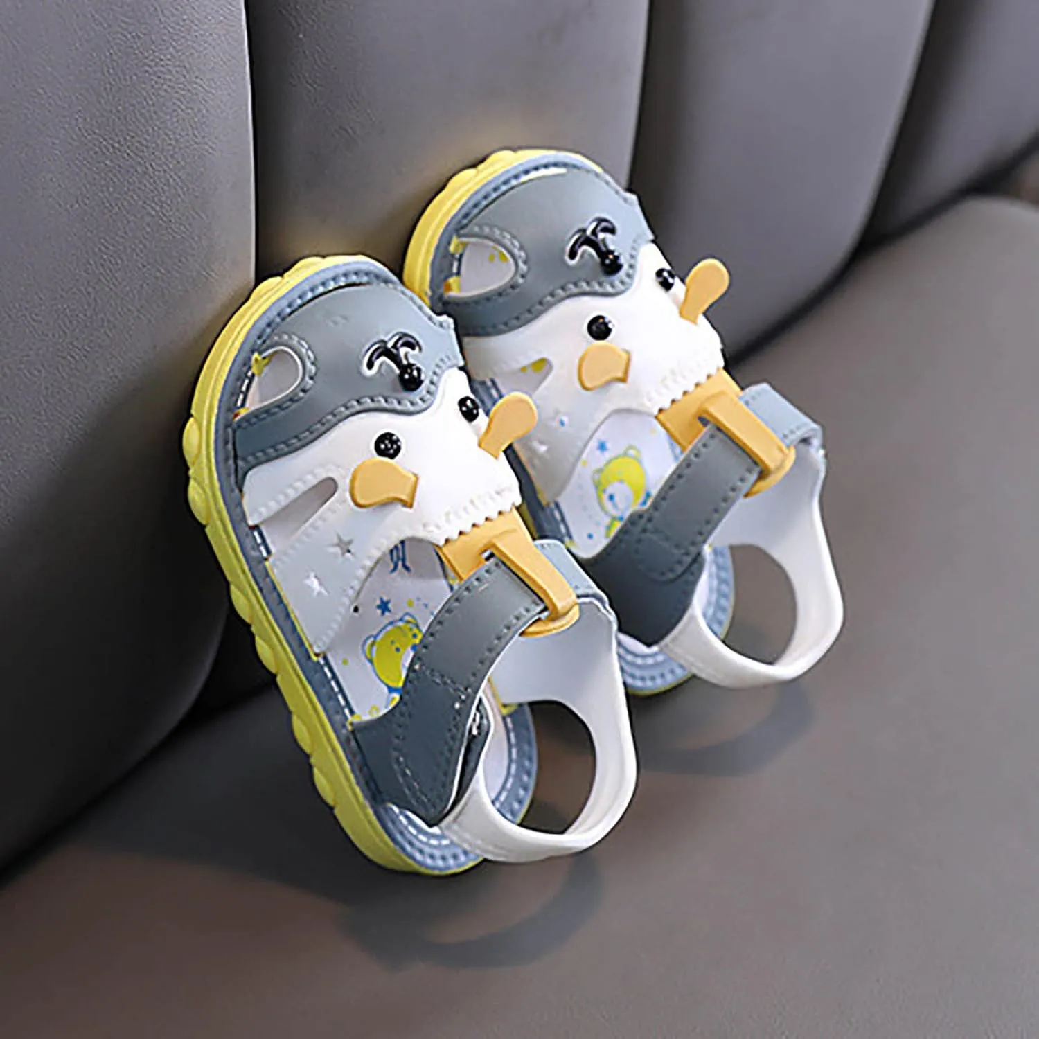 Boys Girls Summer Sandals Cartoon Dog Sandals Closed Toe Slip Premium Rubber Sole Toddler White Dress Shoes for Girls