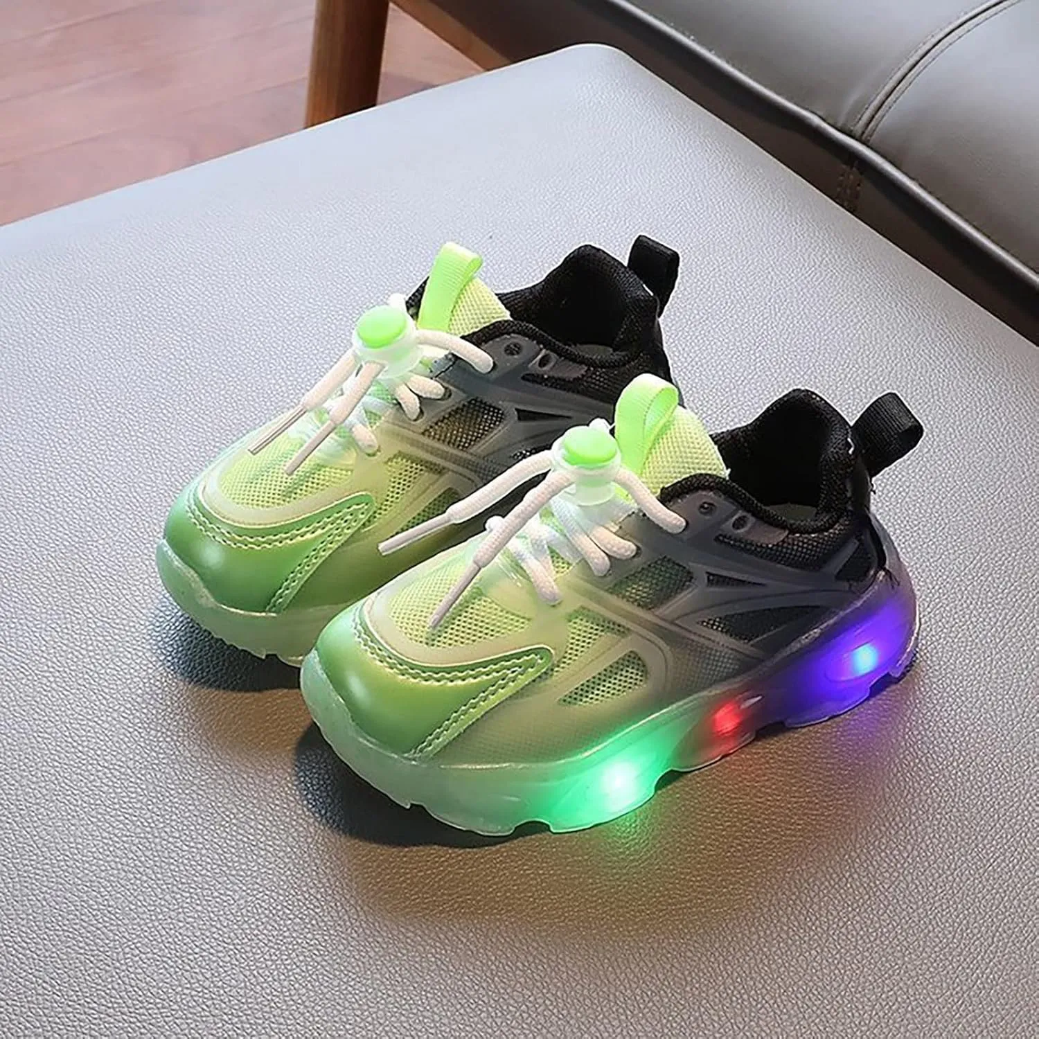 Children's Sneakers Color Gradient LED Light Shoes Dad Shoes Soft Soles Shoe for Toddler Girls