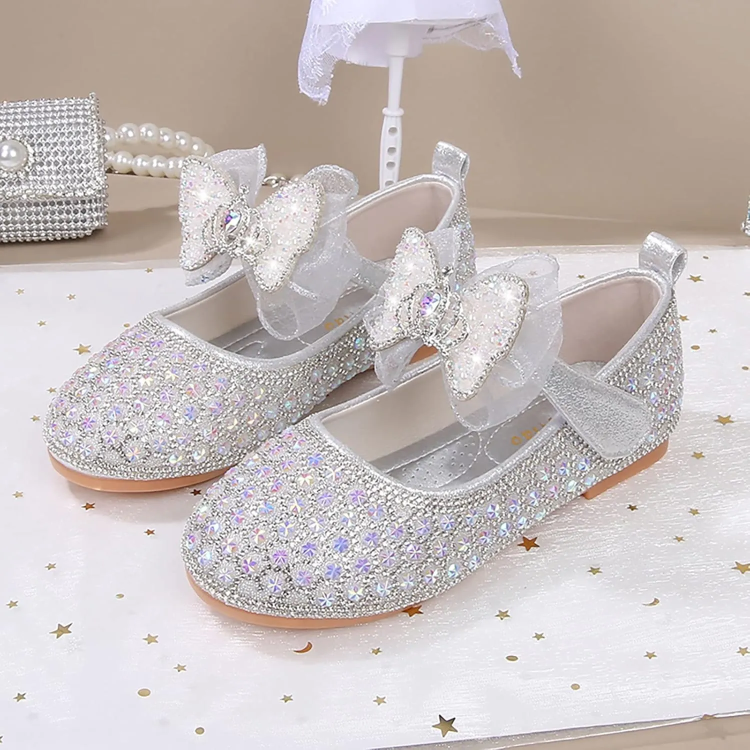 Girls Flat Sole Shoes Children Shoes Spring And Autumn Rhinestone Soft Bottom Baby Shoes Bowknot Small Leather
