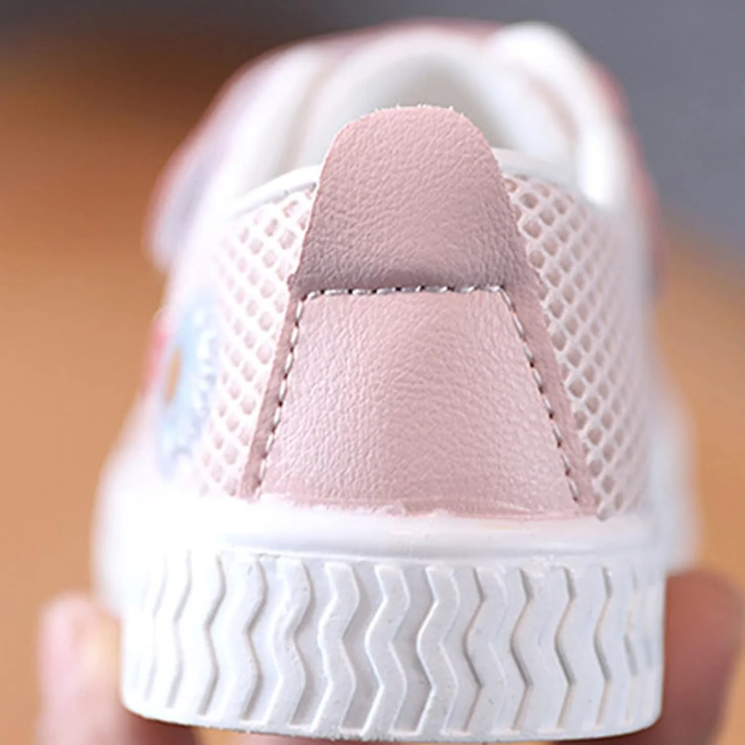 Spring and Summer New Mesh Rubber Sole Non Slip Children's Cute Casual Sports Shoes Girls Size 5
