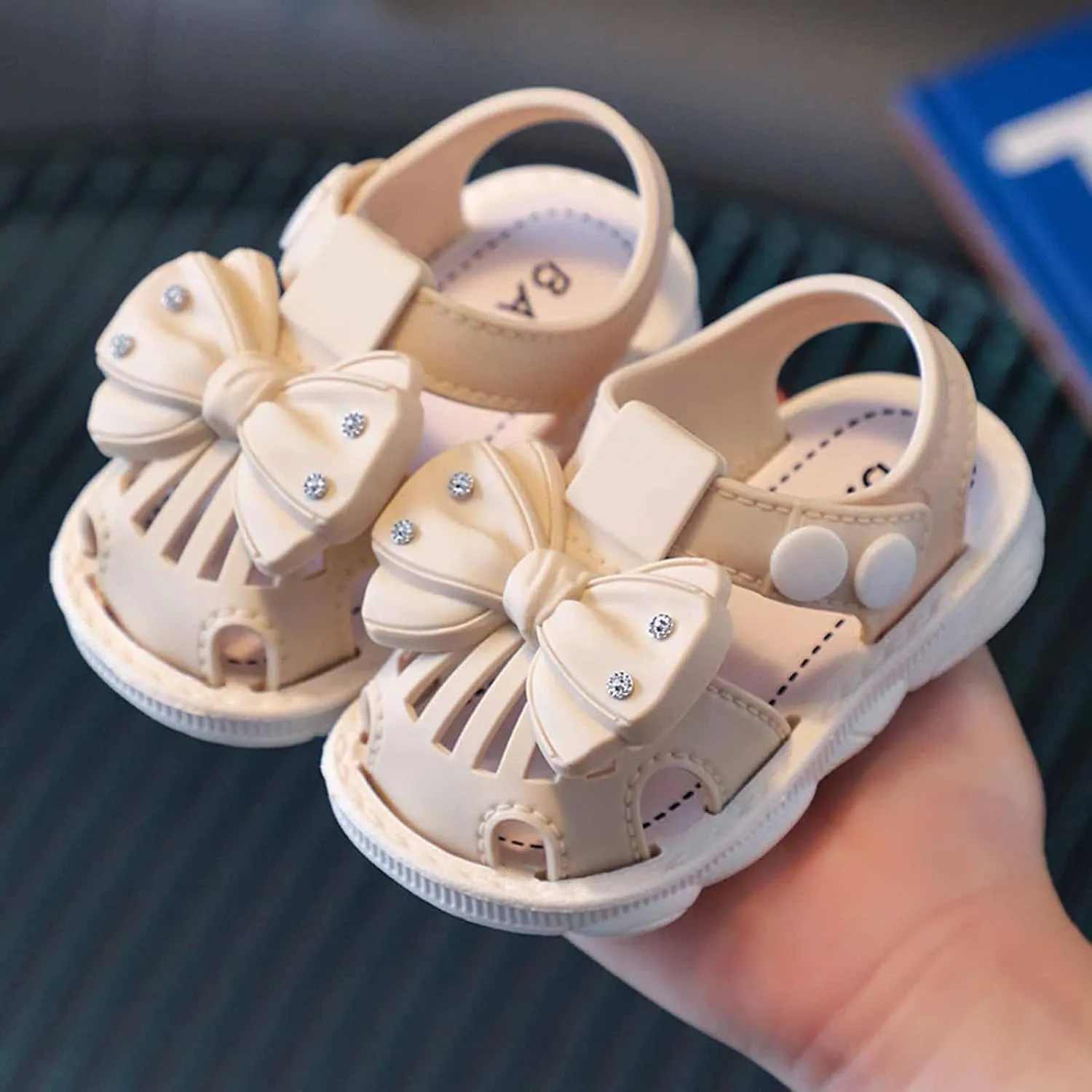 Summer Baby Kids Girls' Sandals Shoes Anti-skid Soft Soles Small Children's Flower Decorative Princess Shoes Classic
