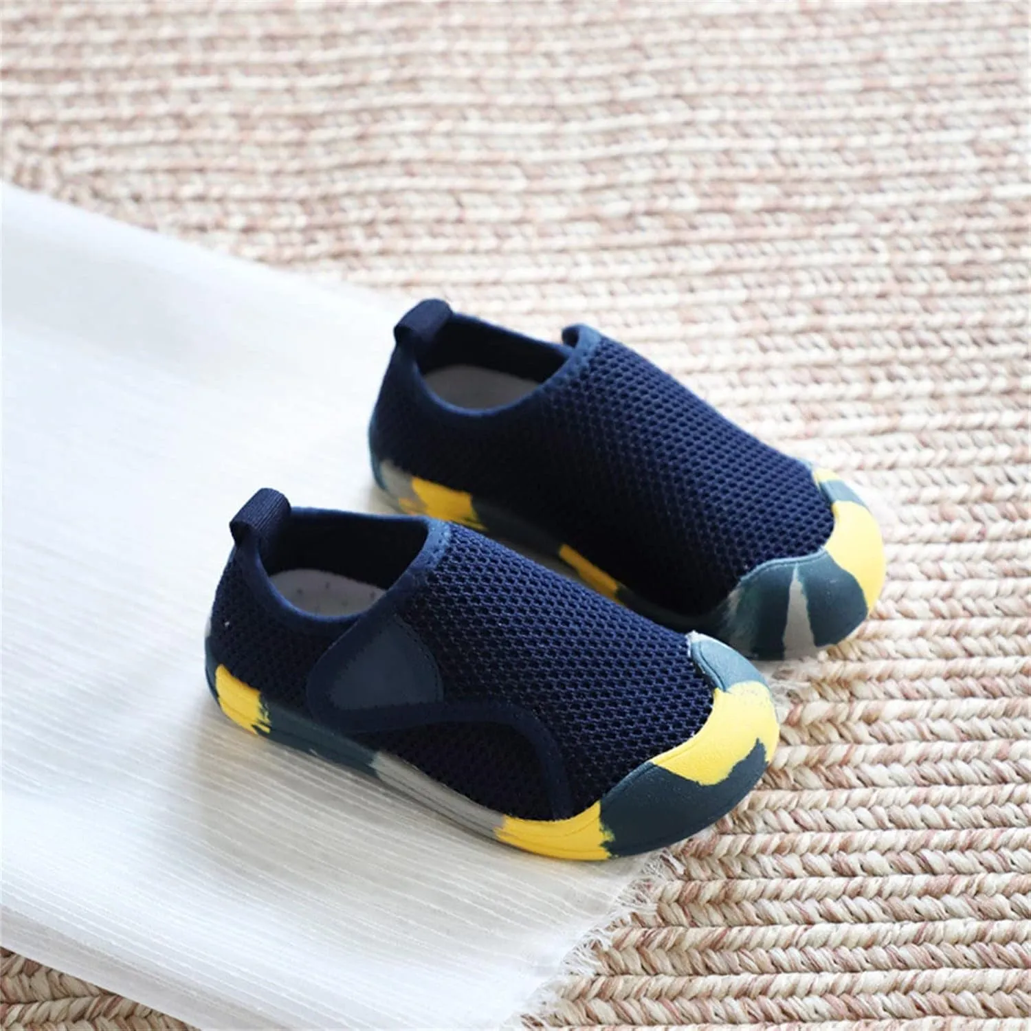 Toddler Baby Boy Girl Shoes Breathable Shoes Baotou Sneakers Mesh Baby Soft Sole Fashion Unisex Girl Tennis Shoes