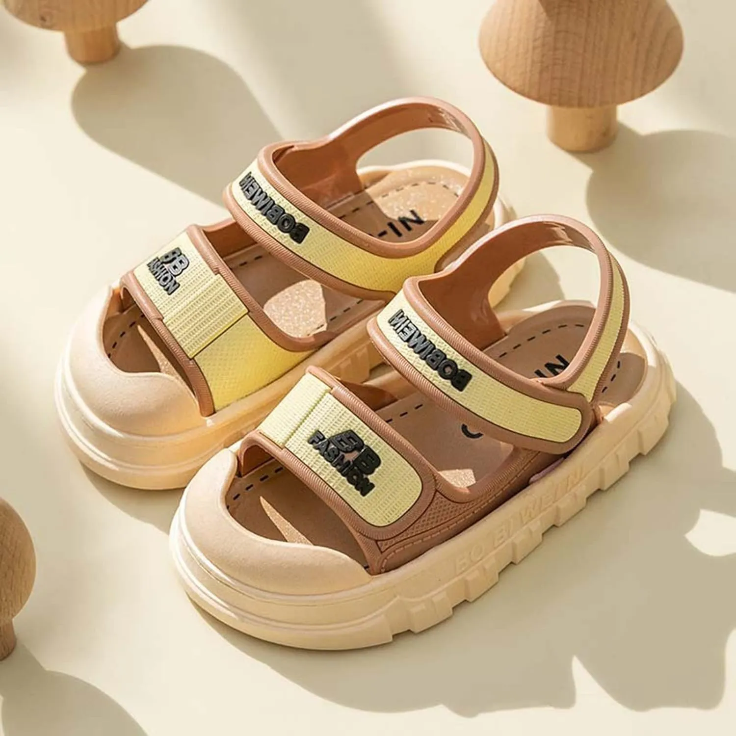 Toddler Comfortable Shoes 2023 Children Sandals Summer Girls Nonslip Soft Sole Cartoon Baby Sandals Slippers