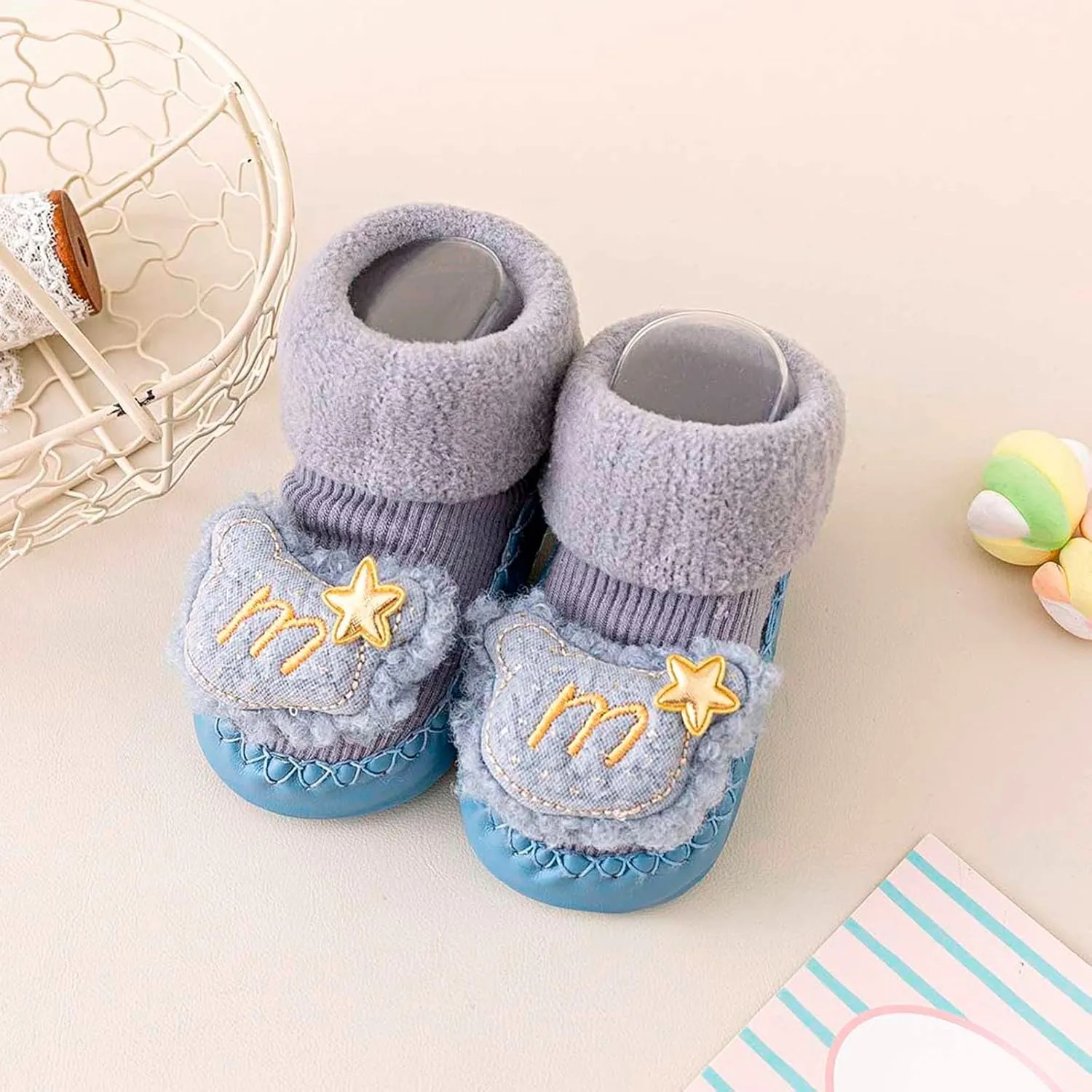 Toddler Shoes Size 3 Girls Autumn and Winter Comfortable Baby Toddler Shoes Cute Cartoon Pattern Rabbit Bear Carrot Children Cotton Warm Breathable Floor Breathable Baby Shoe