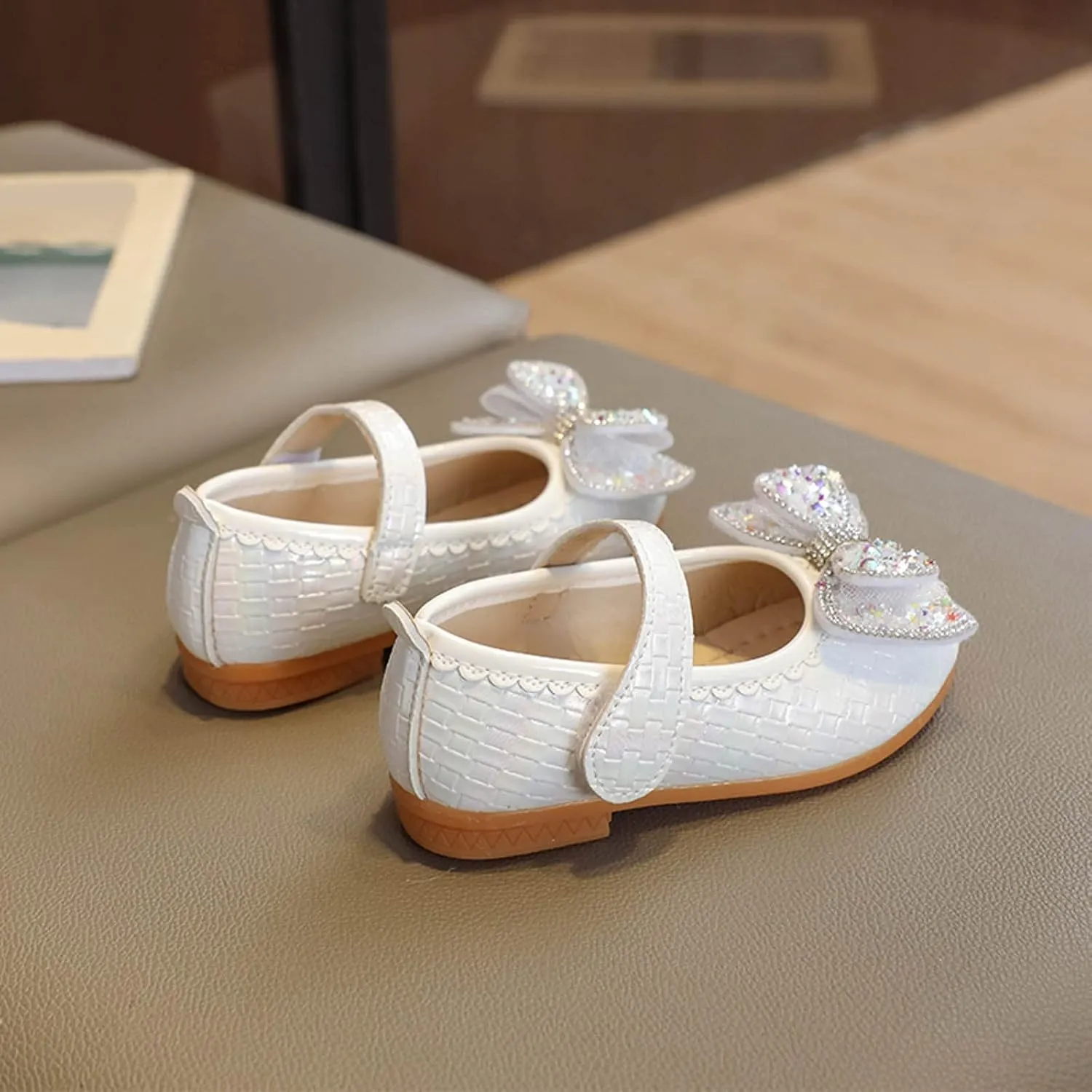 Toddler Soft Sole Shoes Fashion Summer Children Sandals Girls Casual Flat Bottom Lightweight Rhinestone Sequins