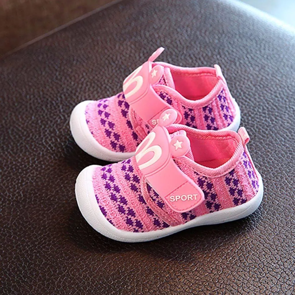 Unisex-Baby Sneakers Crib Shoes Newborn Infant Boy Girl Squeaky Shoes Lightwight Non-Slip Toddler First Walkers