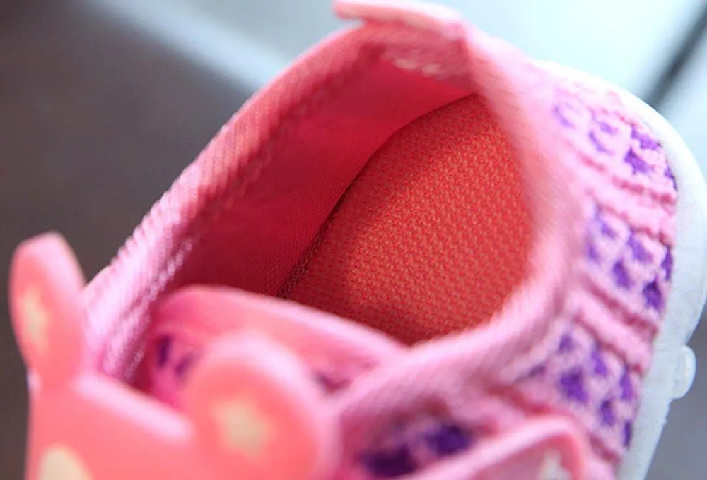 Unisex-Baby Sneakers Crib Shoes Newborn Infant Boy Girl Squeaky Shoes Lightwight Non-Slip Toddler First Walkers